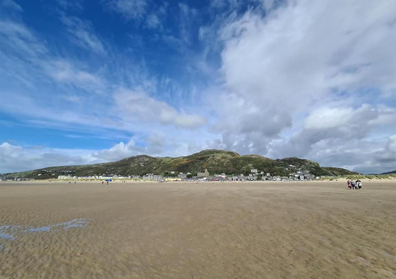 Luxury 4 Bedroom Seaside Apartment - Glan Y Werydd House Barmouth Exterior foto